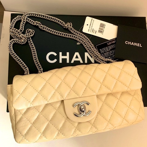 💛CHANEL Butter Yellow Bone Ivory East West Bijoux Silver Chain Quilted Flap Bag - Picture 1 of 16
